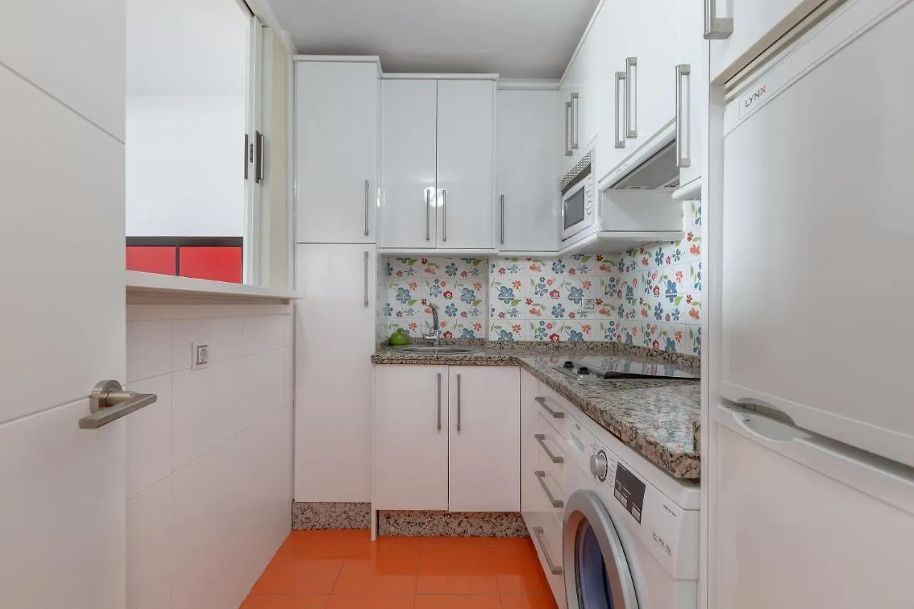 Apartamento En 1ª Linea De Playa 마르베야