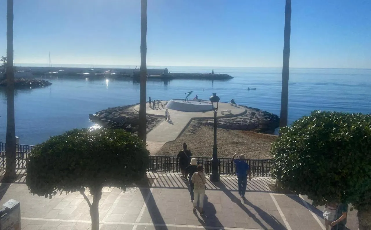 Apartamento En 1ª Linea De Playa Marbella Spain